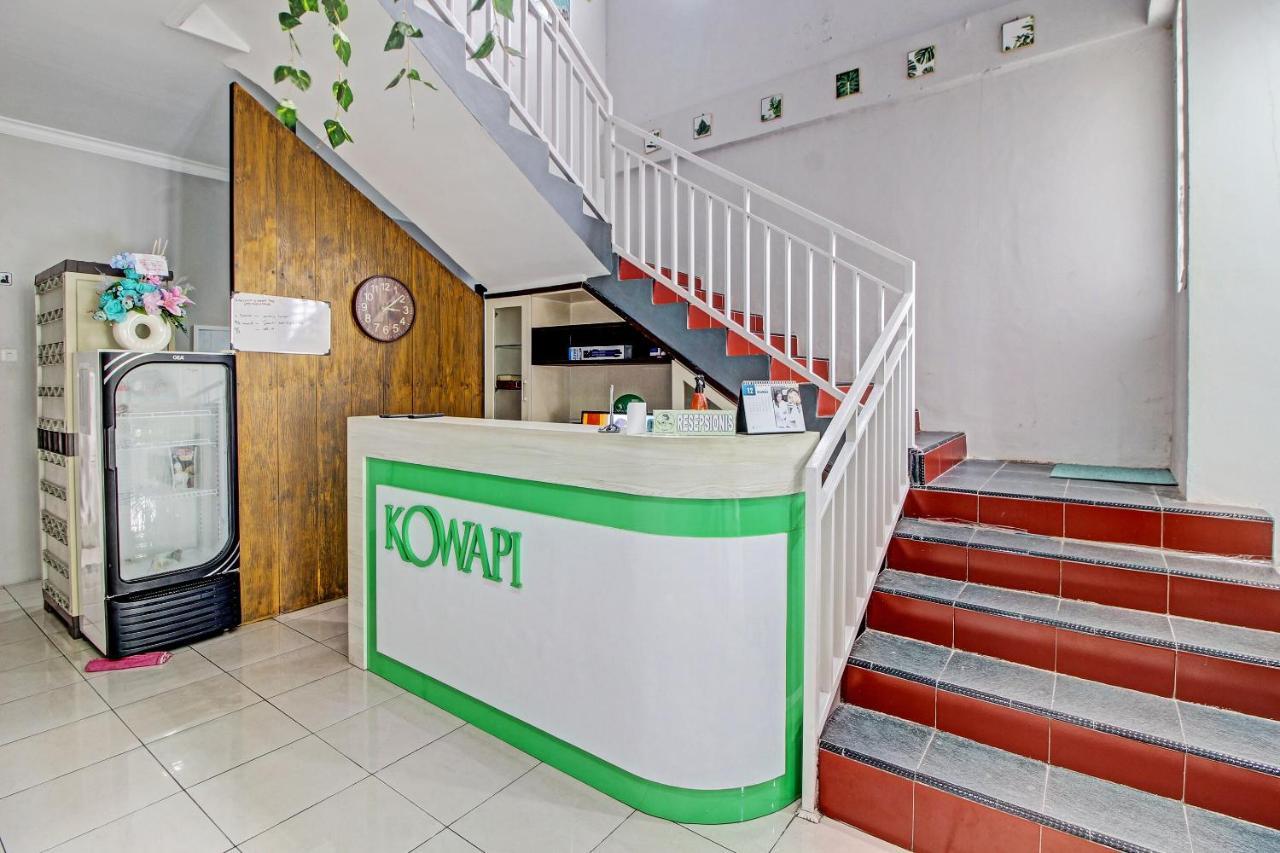 Capital O 92250 Hall & Guesthouse Kowapi Syariah Purwokerto Exterior photo